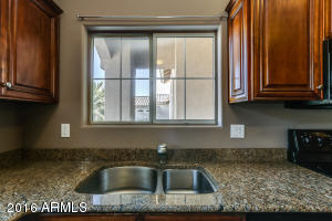 905 E Harwell Rd, Phoenix, AZ 85042 photo 11