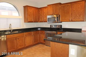 4758 E Blue Spruce Ln, Gilbert, AZ 85298 photo 3