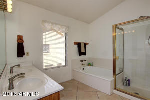 3704 E Summerhaven Dr, Phoenix, AZ 85044 photo 25