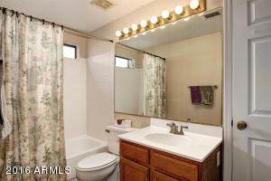 3704 E Summerhaven Dr, Phoenix, AZ 85044 photo 15