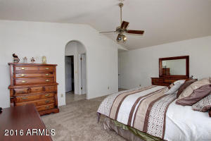 3704 E Summerhaven Dr, Phoenix, AZ 85044 photo 24