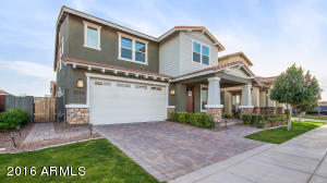 4059 E Mesquite St, Gilbert, AZ 85296 photo 1