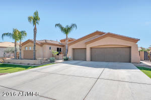 675 E County Down Dr, Chandler, AZ 85249 photo 2
