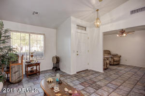 8043 W Whyman Ave, Phoenix, AZ 85043 photo 5