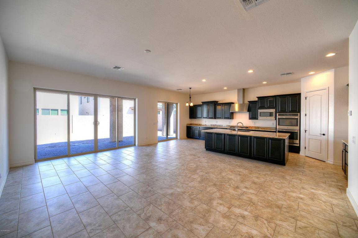 10326 E Catalyst Ave, Mesa, AZ 85212 photo 12