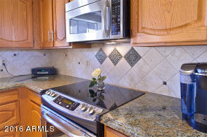3516 E Windsong Dr, Phoenix, AZ 85048 photo 8