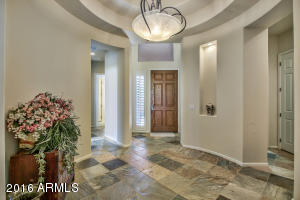 3542 E Robin Ln, Phoenix, AZ 85050 photo 4