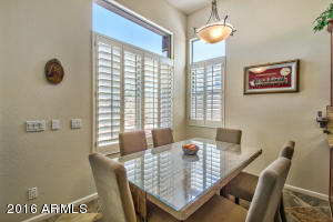 3542 E Robin Ln, Phoenix, AZ 85050 photo 8