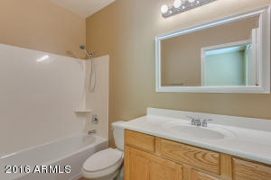 942 E Cantebria Dr, Gilbert, AZ 85296 photo 7