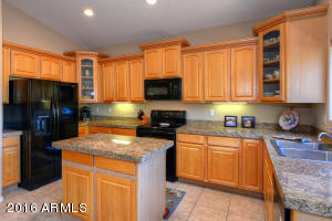 3232 E Maldonado Dr, Phoenix, AZ 85042 photo 7