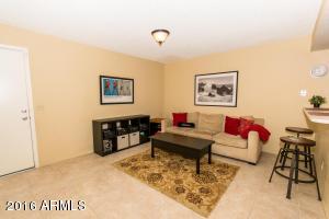 426 E Kerry Ln, Phoenix, AZ 85024 photo 6