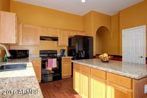 16629 S 30th Dr, Phoenix, AZ 85045 photo 13