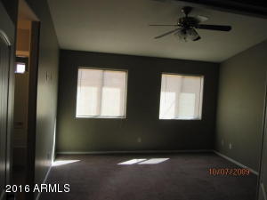 583 S Lawson Dr, Apache Junction, AZ 85120 photo 4