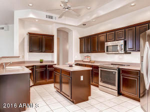 1917 E Todd Dr, Tempe, AZ 85283 photo 3