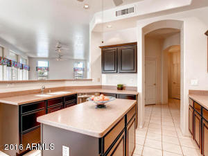 1917 E Todd Dr, Tempe, AZ 85283 photo 9