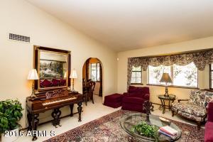 2532 E Laurel St, Mesa, AZ 85213 photo 4