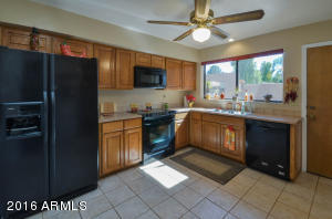 260 E Pinon Way, Gilbert, AZ 85234 photo 18