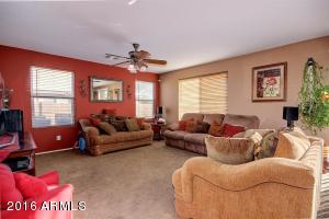 6239 S 19th Dr, Phoenix, AZ 85041 photo 10