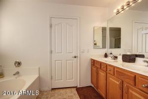 6239 S 19th Dr, Phoenix, AZ 85041 photo 25