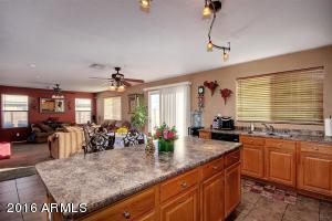 6239 S 19th Dr, Phoenix, AZ 85041 photo 8