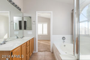 4015 E Hiddenview Dr, Phoenix, AZ 85048 photo 18