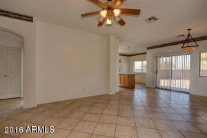 1714 S 80th Ln, Phoenix, AZ 85043 photo 6
