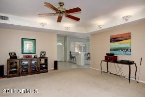 2530 E Cinnabar Ave, Phoenix, AZ 85028 photo 6