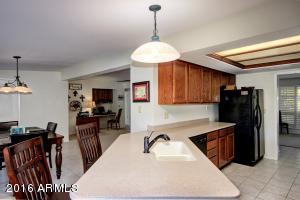 2530 E Cinnabar Ave, Phoenix, AZ 85028 photo 9