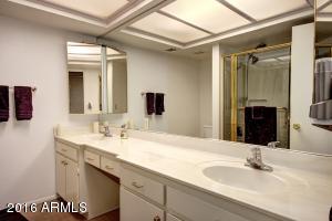 2530 E Cinnabar Ave, Phoenix, AZ 85028 photo 19