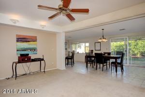 2530 E Cinnabar Ave, Phoenix, AZ 85028 photo 4