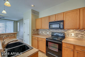 3658 E Moreno St, Gilbert, AZ 85297 photo 11