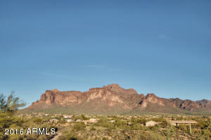 1486 N Roadrunner Rd, Apache Junction, AZ 85119 photo 2