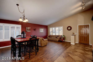 491 E Pinto Dr, Gilbert, AZ 85296 photo 2
