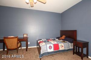 981 E Liberty Ln, Gilbert, AZ 85296 photo 14