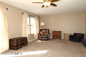 981 E Liberty Ln, Gilbert, AZ 85296 photo 20