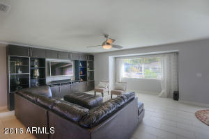 5802 N 13th Pl, Phoenix, AZ 85014 photo 2