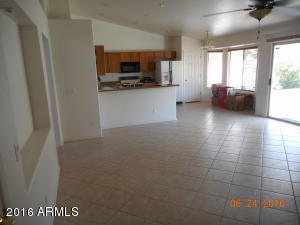 613 W Spur Ave, Gilbert, AZ 85233 photo 9