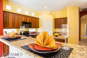 18331 E Sunnybrook Ln, Gilbert, AZ 85298 photo 6