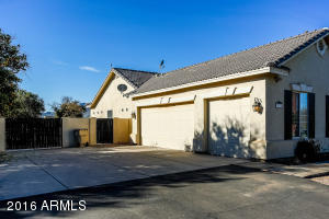 18331 E Sunnybrook Ln, Gilbert, AZ 85298 photo 25