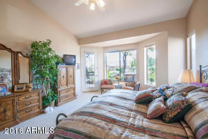4725 E Robin Ln, Phoenix, AZ 85050 photo 31