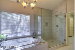 2303 E Hiddenview Dr, Phoenix, AZ 85048 photo 9