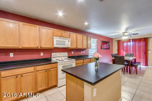 1343 S Bridgegate Dr, Gilbert, AZ 85296 photo 5