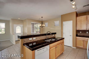 4351 E Rosemonte Dr, Phoenix, AZ 85050 photo 14
