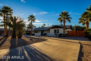 3119 E Charter Oak Rd, Phoenix, AZ 85032 photo 1