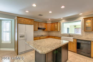 2725 E Houston Ave, Gilbert, AZ 85234 photo 8