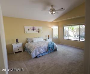 3262 E Woodside Way, Gilbert, AZ 85297 photo 17