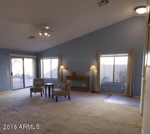3262 E Woodside Way, Gilbert, AZ 85297 photo 6