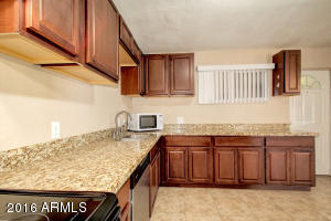 2904 W Solano Dr N, Phoenix, AZ 85017 photo 10