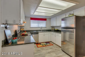 655 N 22nd St, Mesa, AZ 85213 photo 3