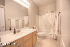 1354 W Laurel Ave, Gilbert, AZ 85233 photo 29